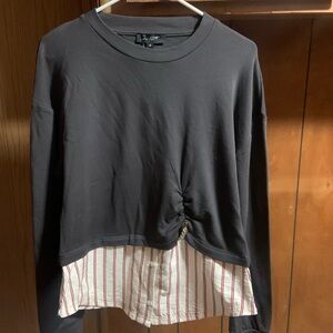 Chic Black Sweatshirt with Red Striped Hem